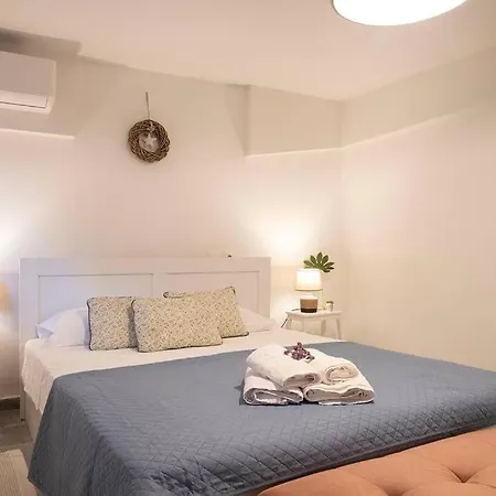 Appartement Alexandras Neos Panteleimonas